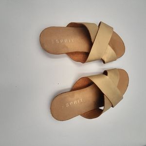 Esprit sandles gold color sz7 med.eather upper. Pre- owned  good condition.